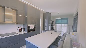 131 VOR - Stay M L Villa