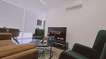 104 NIC - 501 Stay Cosmo City Suite