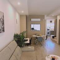 29 LIM - Downtown Retreat