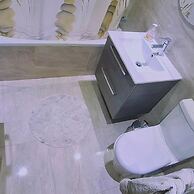 29 LIM - Downtown Retreat