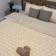 73 LCA - Stay Novel Apartment