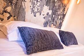 Home Chic Home - Les Toits Sainte Ursule