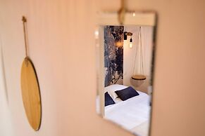 Home Chic Home - Les Toits Sainte Ursule