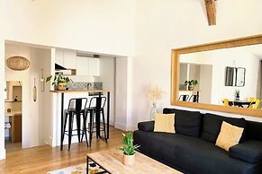 Home Chic Home - Les Toits Sainte Ursule