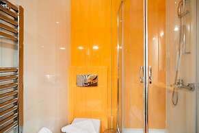 Luxurious Villa Liandri 600 m Resort