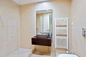 Luxurious Villa Liandri 600 m Resort