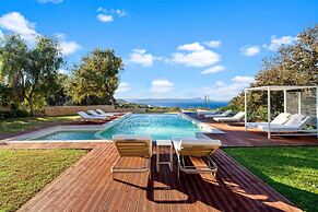 Luxurious Villa Liandri 600 m Resort
