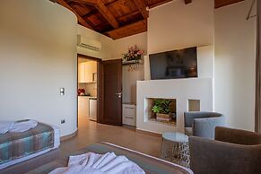 Luxurious Villa Liandri 600 m Resort