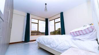 Lux Suites Morningside Greens Apartments