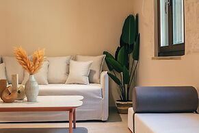 La Montre Luxury Boutique Suites