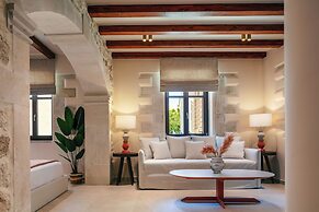 La Montre Luxury Boutique Suites