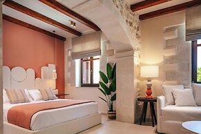 La Montre Luxury Boutique Suites