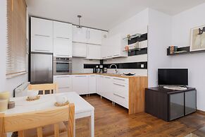 Działkowa Apartment Chorzów by Renters