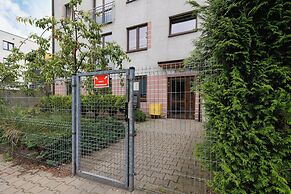 Działkowa Apartment Chorzów by Renters