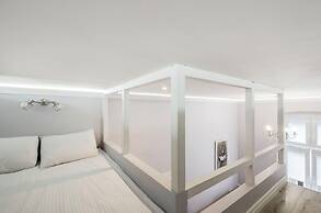 Lumina bright apart next to Fabryczna