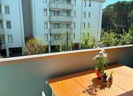 Bright Apartment With a Lovely Terrace - Beahost