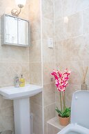 Modern Tower Bridge 2BR Town House