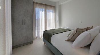 Komos Villas by Airstay