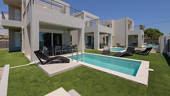 Komos Villas by Airstay