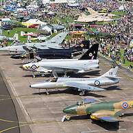 4 Bed Homely Retreat - Wolverhampton