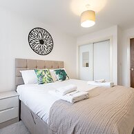 Sevenstays Broadway Residences - One Bedroom