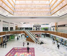 Modern Luxury - Grand Exchange Bracknell