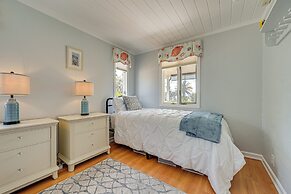 Florida Retreat w/ Hot Tub: Walk to the Gulf!