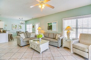 Walk to Cherry Grove Beach: Water-view Haven!