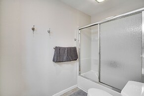 Lakefront Crossville Condo - Fish, Boat & Golf!