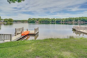 Lakefront Crossville Condo - Fish, Boat & Golf!