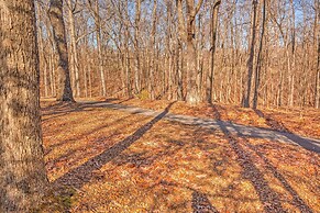 Lakefront Crossville Condo - Fish, Boat & Golf!