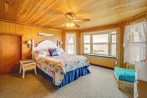 Waterfront Alanson Cottage w/ Dock & Lake Access!