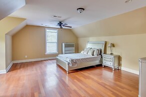 < 1/8 Mi to Boat Ramp: Family Home in Conway