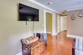 < 1/8 Mi to Boat Ramp: Family Home in Conway