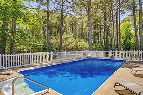 Waterfront Cambridge Home: Pool & Dock!