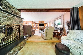 Country Home w/ Fishing Ponds Near Canadohta Lake