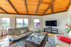 Kelseyville Home w/ Deck & Clear Lake Views!