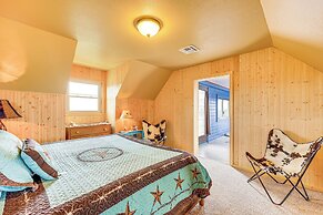 Scenic Leakey Vacation Rental w/ Private Patio!