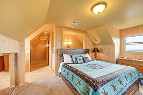 Scenic Leakey Vacation Rental w/ Private Patio!