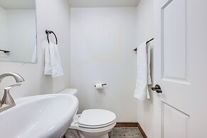 Riverfront Montana Log Cabin w/ Mountain Views!