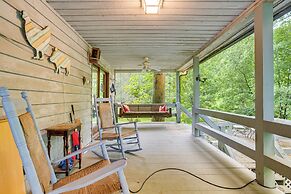 Suches Creekside Cottage w/ Deck & BBQ Grill!