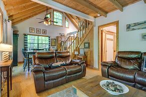 Remote Cooper Creek 'trout House' w/ Hot Tub