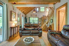 Remote Cooper Creek 'trout House' w/ Hot Tub