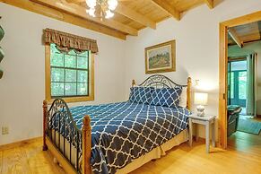 Remote Cooper Creek 'trout House' w/ Hot Tub