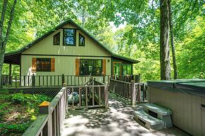 Remote Cooper Creek 'trout House' w/ Hot Tub