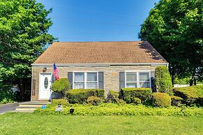 Convenient Apt: 2 Mi to Sprain Ridge Park!