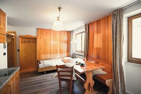 PLOSE Parkhotel & Residence