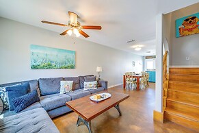 Steps to Beach & Pool Access: Port Aransas Condo