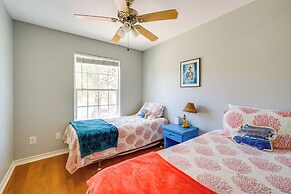 Steps to Beach & Pool Access: Port Aransas Condo