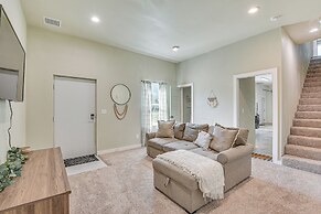 Indoor Recreation Room at Skiatook Vacation Rental